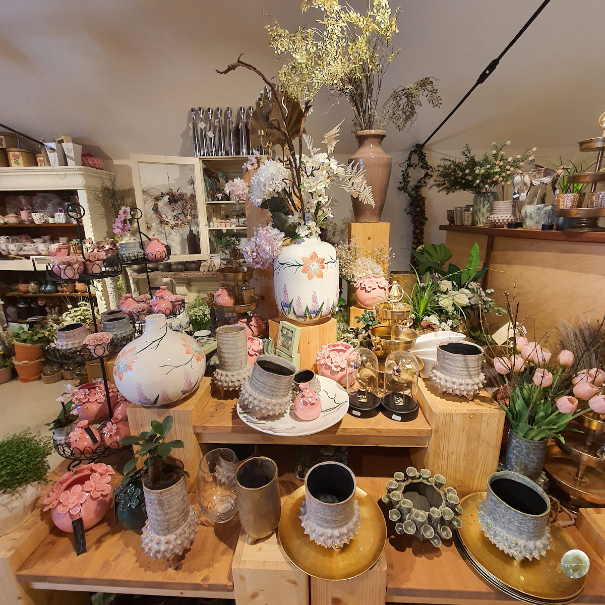 Foto van Landwinkel en Bloembinderij De Braakhekke in Harfsen