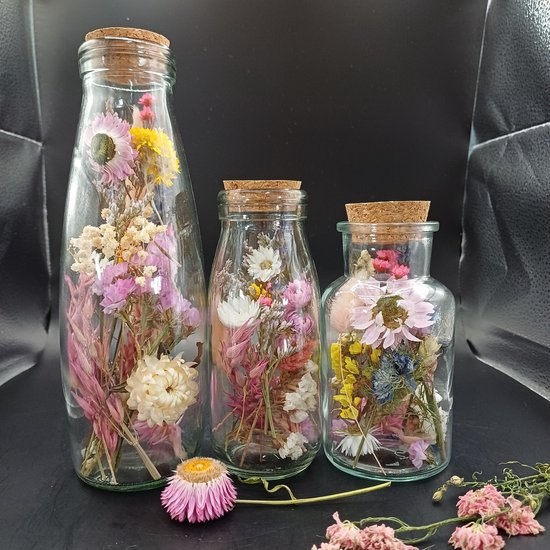 Droogbloemen in vaas